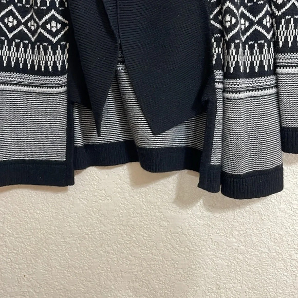 TALBOTS CARDIGAN - Picture 5 of 7